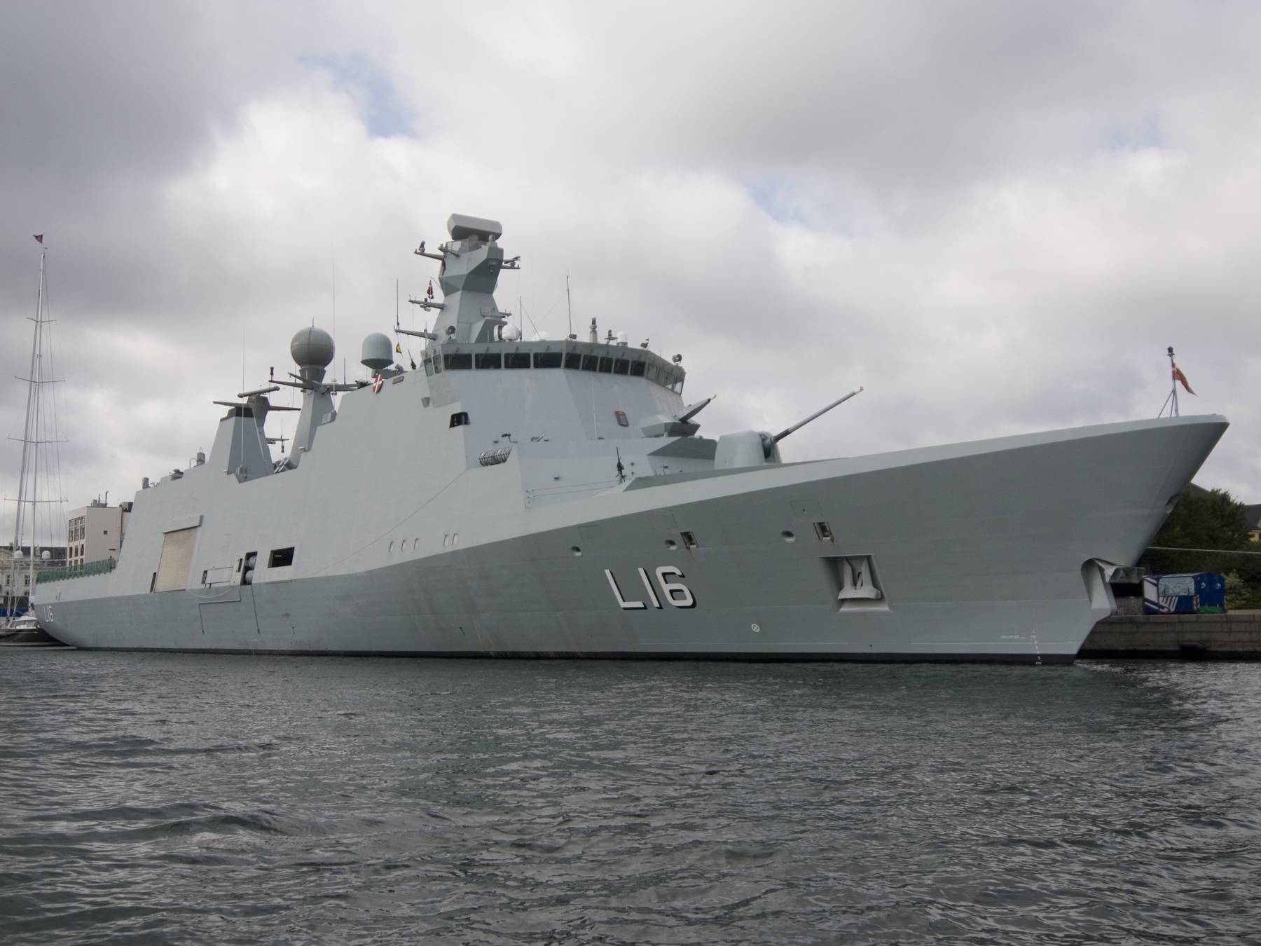 Når Forsvaret og politikerne er grinagtigt pinlige amatører
